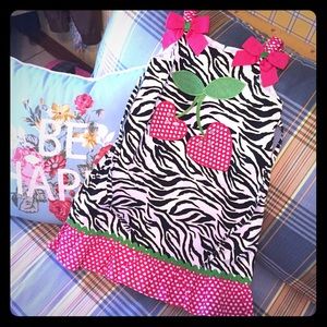 Little girls beautiful sundress👗