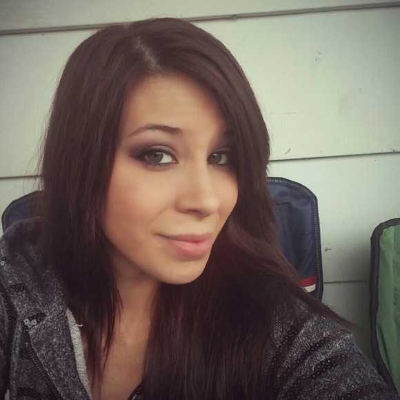 Meet your Posher, Heather