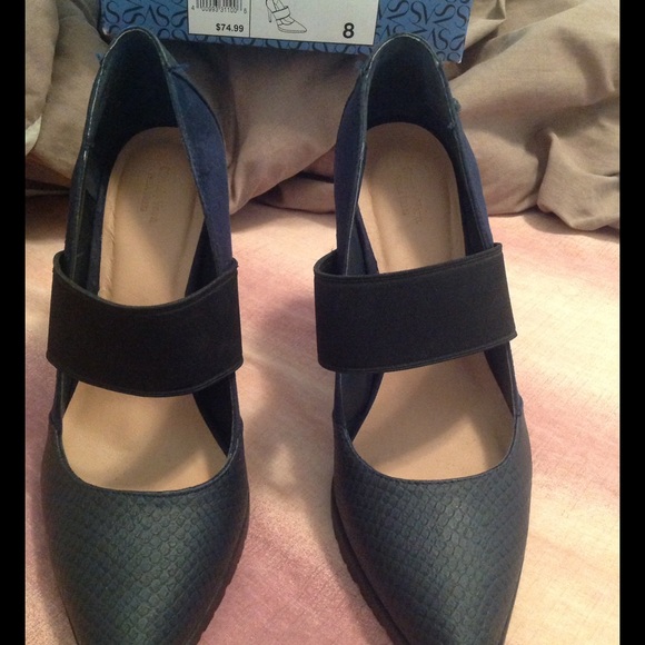 Simply Vera Wang sz 8
