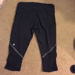 Lululemon crops