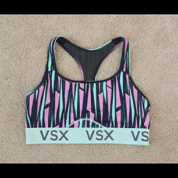 Victoria's Secret Other - Victoria's Secret VSX printed sports bra