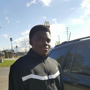 Meet your Posher, Renee