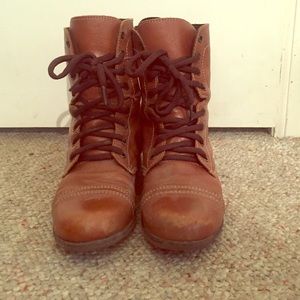 Steve Madden brown leather boots