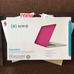 Speck MacBook Pro case