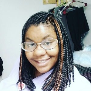 Meet your Posher, Donna