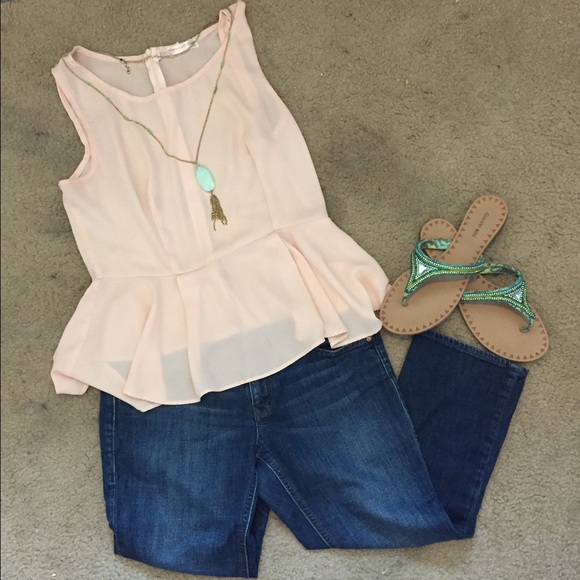 Cute Old Navy blue jean capris