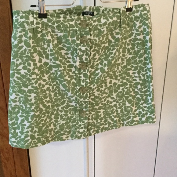 J. Crew Dresses & Skirts - J.Crew tropical green and white skirt
