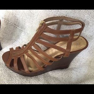 Jessica Simpson- JP-GERI Zip-Wedges- SZ 8.5