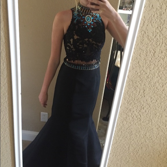 Sherri Hill Dress - Picture 2 of 2