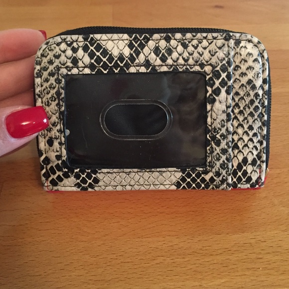 Wallet like new ! - Picture 4 of 4