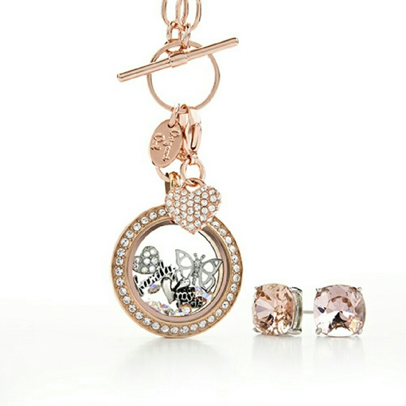 The Heart Of Family Love - Picture 1 of 1