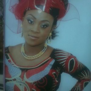 Meet your Posher, Aicha