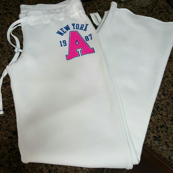 Aeropostale sweatpants