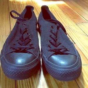 Brand new black converse