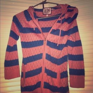 Sale!!! Cute Juicy Sweater, small