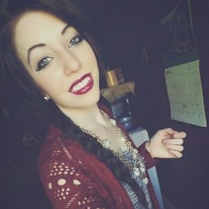 Meet your Posher, Jami