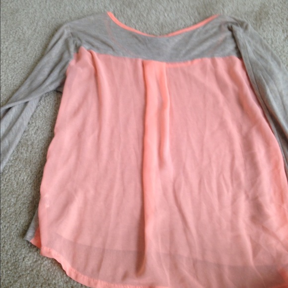 American Eagle 3 quarter length sleeve - Picture 1 of 2