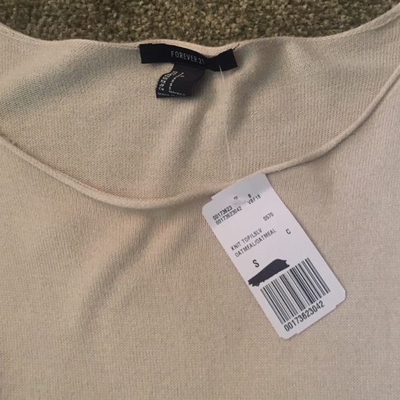 Nude lace trim top - Picture 3 of 4