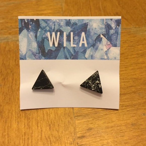 *5 for $20* Triangle marble earrings - Picture 2 of 2