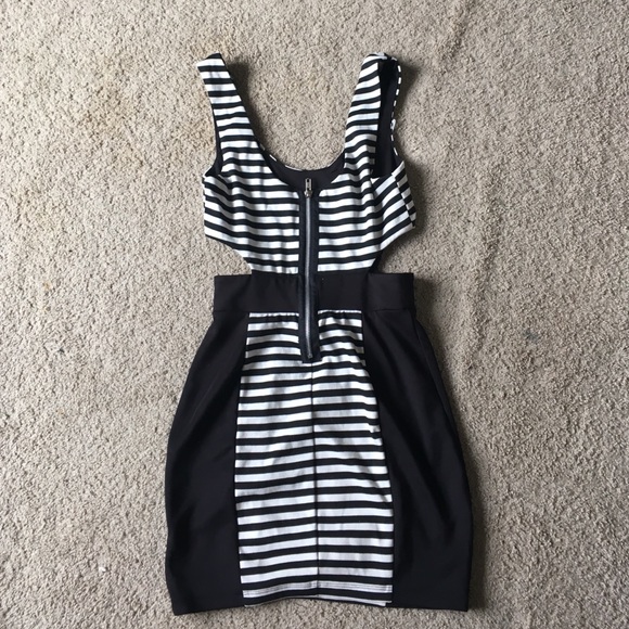 Black cut out bodycon - Picture 2 of 2