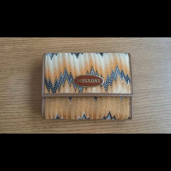 Missoni Authentic Wallet - Picture 1 of 5