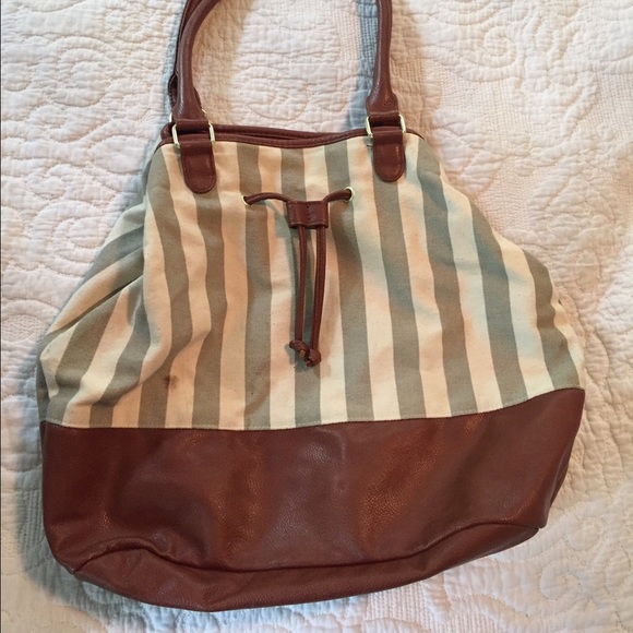 Old Navy Tote - Picture 1 of 2