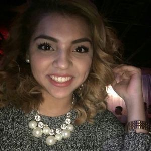 Meet your Posher, Kayla