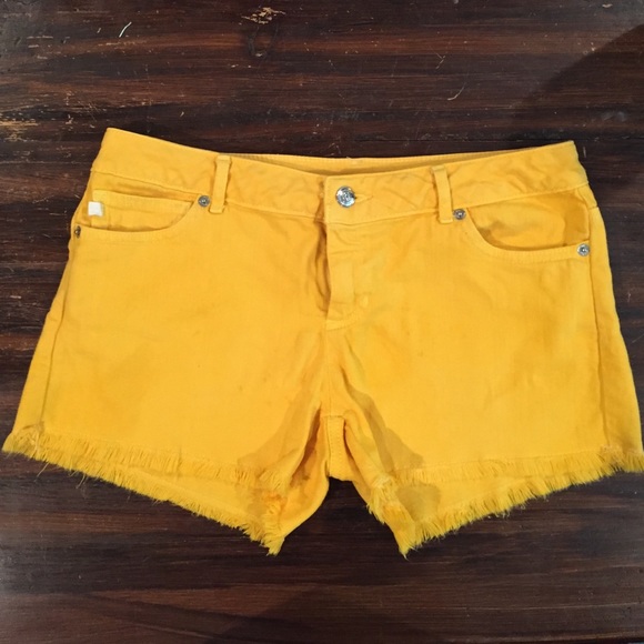 MK shorts size 4