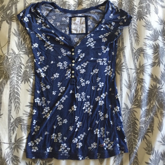 Hollister Tops - Blue & White Hollister T Shirt