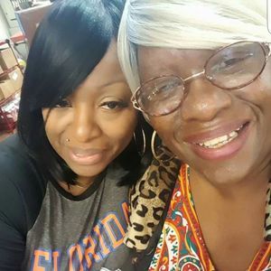 Meet your Posher, Zora