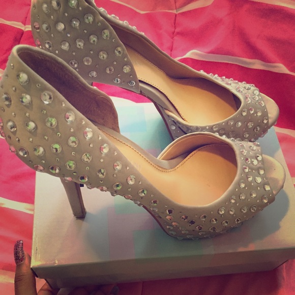 Stunning Gianni Bini pumps 😍