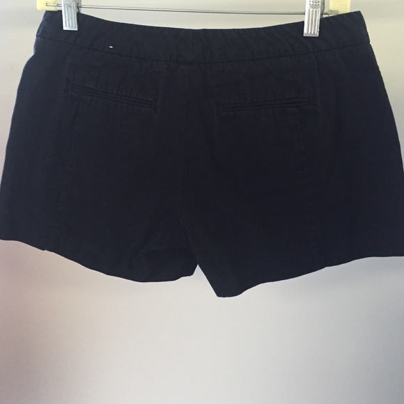 Gap Shorts - Picture 2 of 2