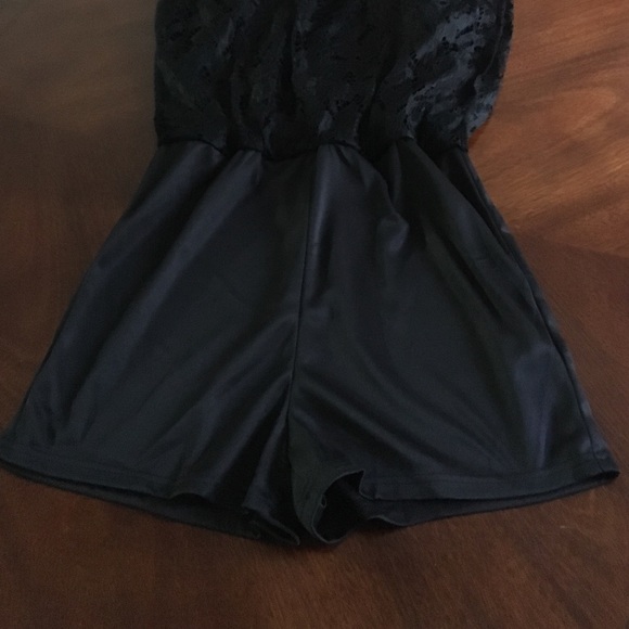 Romper - Picture 2 of 2