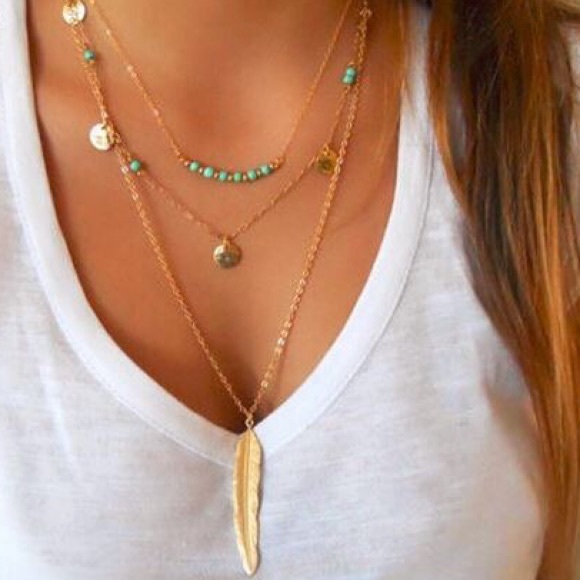 Wila Jewelry - Boho vintage gold layer necklace Turquoise feather