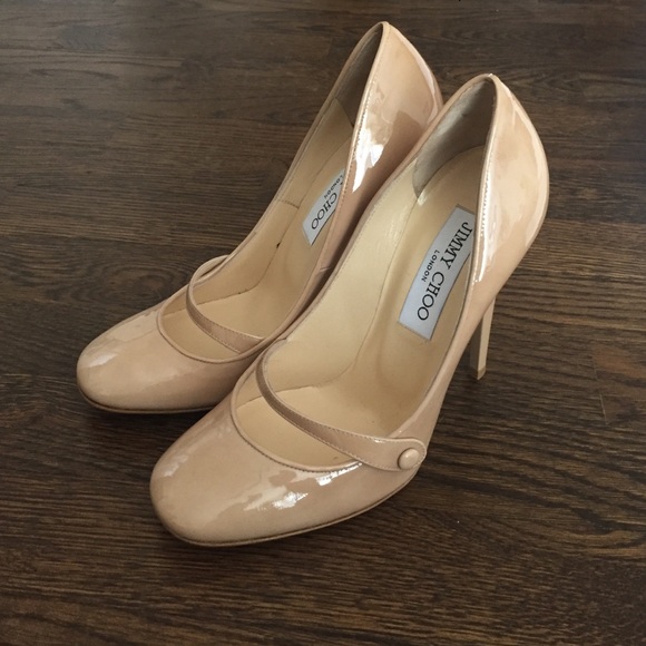 Authentic Jimmy Choo Taffy patent nude heels