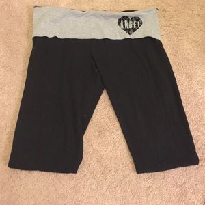 Victoria's Secret skinny yoga pants