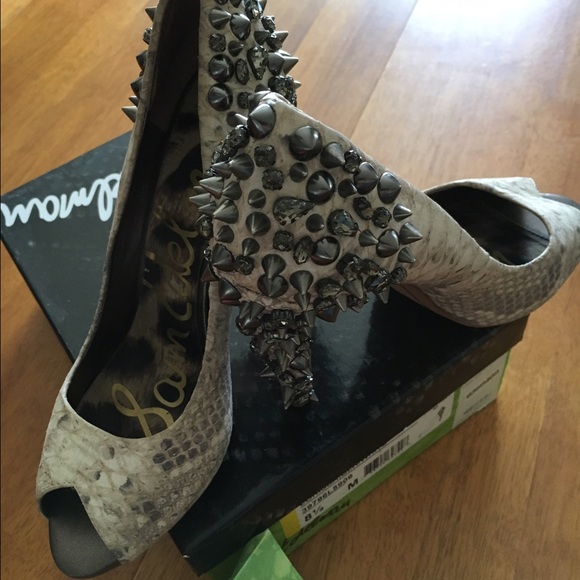 Sam Edelman Lorissa snake skin spiked heels