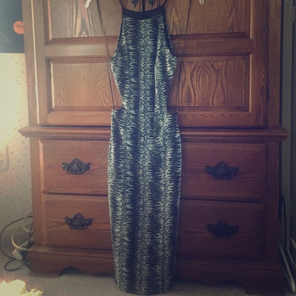 NWOT sparkly bodycon dress size small