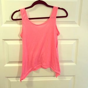 Pink tank top