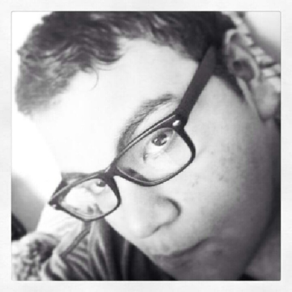 Meet your Posher, Mike - Picture 1 of 1