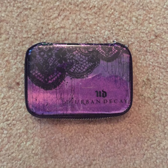 URBAN DECAY PALLETTE