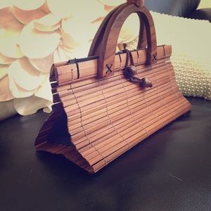 🎉SALE! Kultura Bamboo & Wood Purse