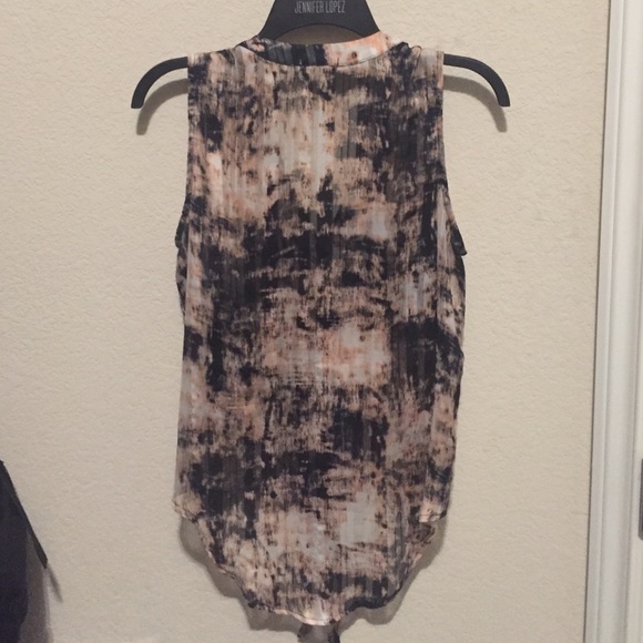 Top with tie blue pink and biege sheer - Picture 2 of 3