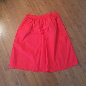 Red skirt with pockets from the gap