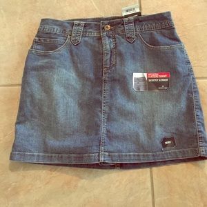 St. John bay denim slinder skirt Nwt size 4