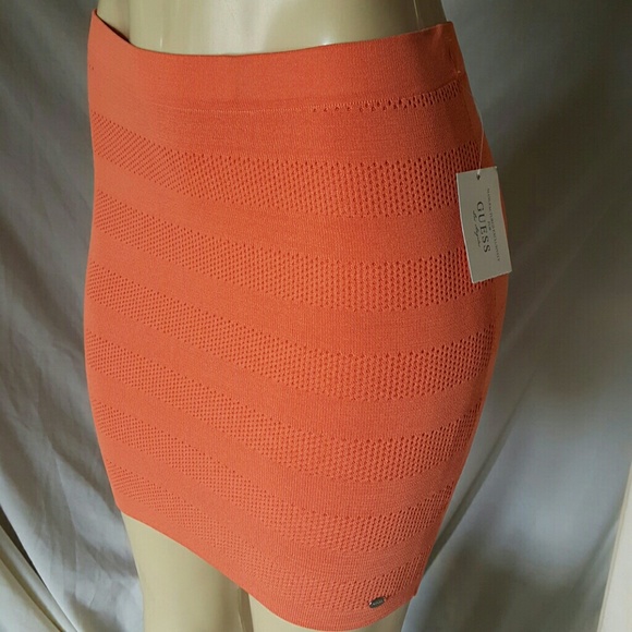 Guess pencil skirt sz Small