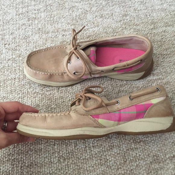 Cute pink Sperry's - Picture 2 of 3