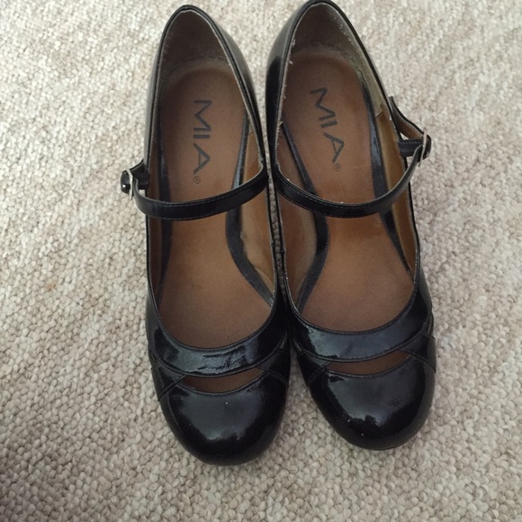 Mia Mary Janes