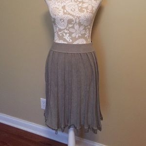 Gray pleated skirt with lace trim