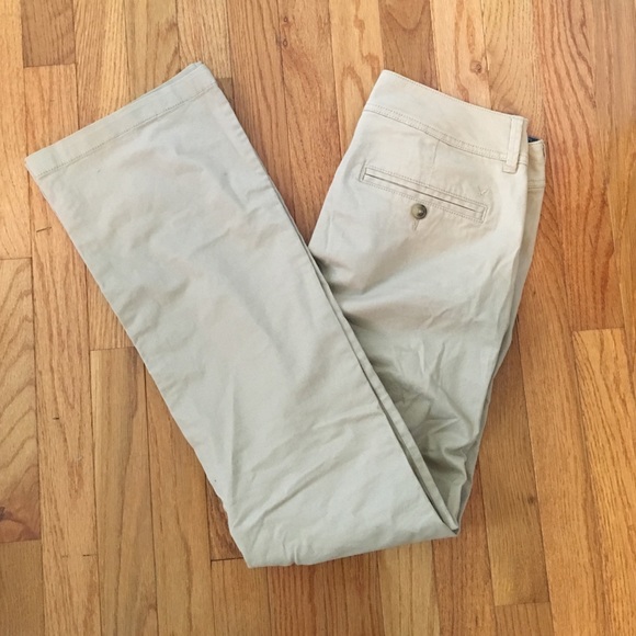American Eagle kaki bootcut pants